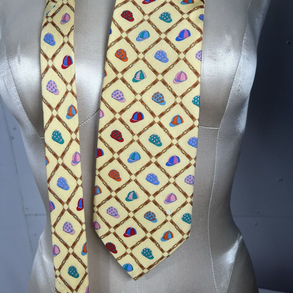 Alynn Bits and Caps silk Tie yellow Assorted Jockey Caps Horse Racing